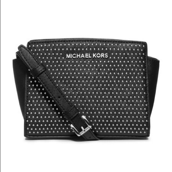 Michael Kors Handbags - NWT Michael Kors Mini Selma micro-stud crossbody bag.